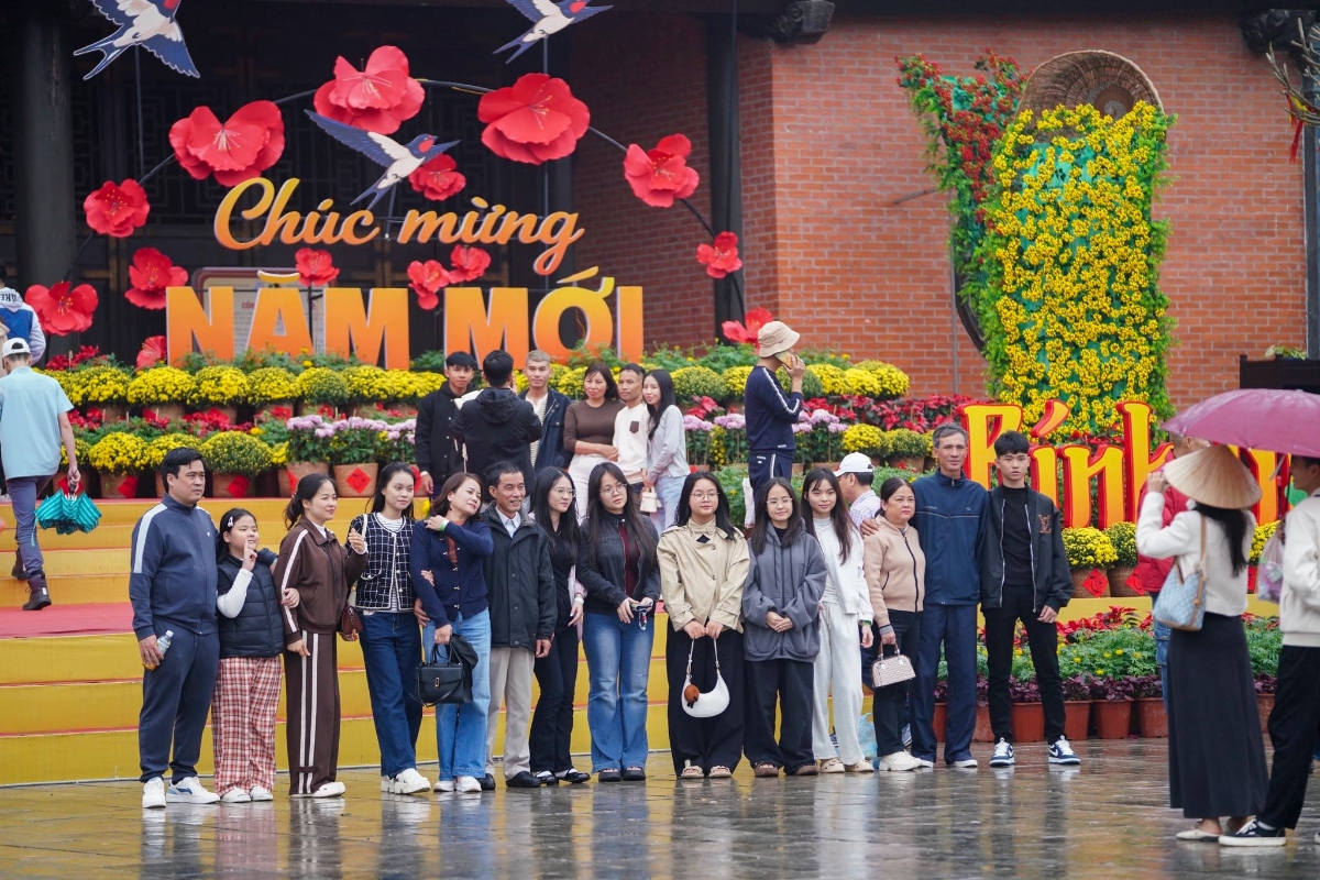 Các điểm check-in thu hút đông đảo giới trẻ dịp đầu xuân